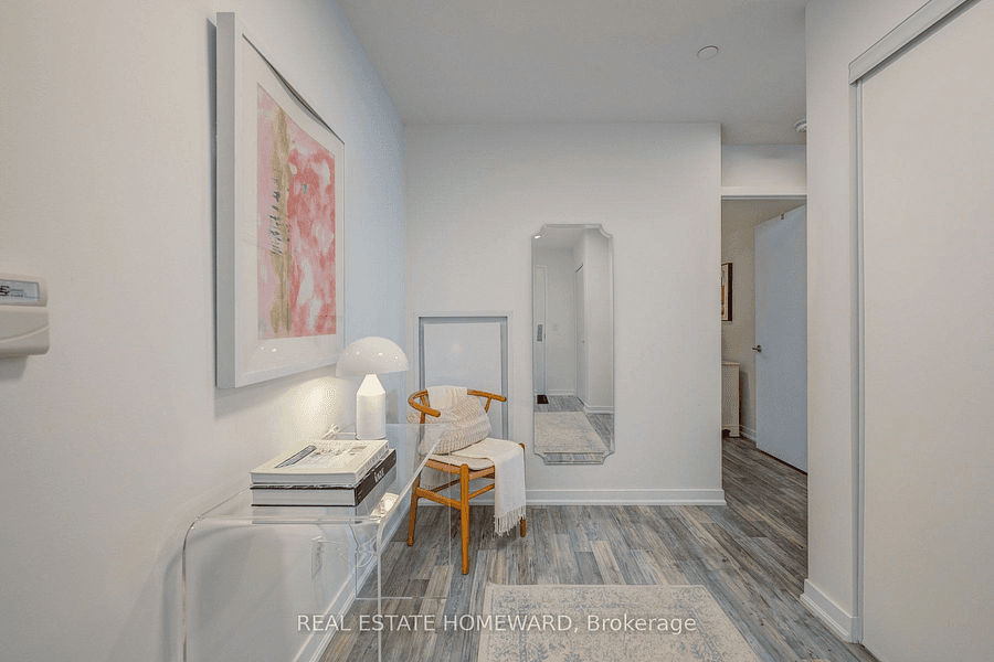150 East Liberty St #506 — photo 3